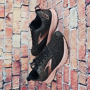 BROOKS GHOST LOWTOP RUNNING SHOES WOMEN'S SIZE 9.5 GUC